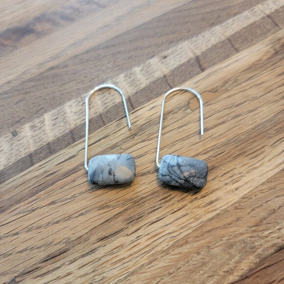 Boho Faux Floating Stone Gray w Silver Hook Earrings - Picture 5 of 11